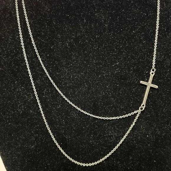 Horizon cross necklace deals